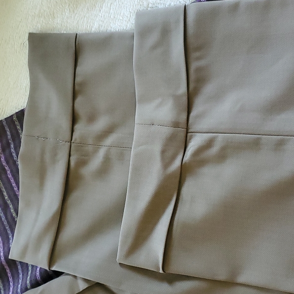 NWOT 6 East - Picture 4 of 10